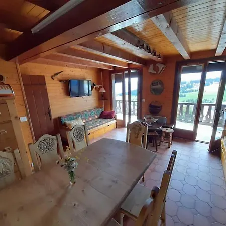 Chalet Les Pinots Horská chata *