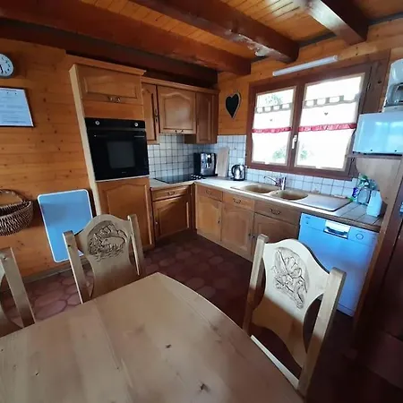 Chalet Les Pinots Horská chata *